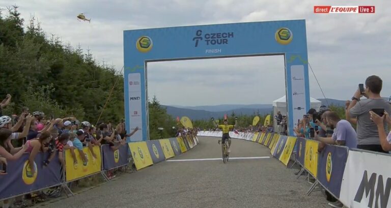 Thomas Gloag remporte la 3ème étape du Czech Tour