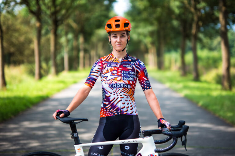 Nouveau maillot pour Human Powered Health lors du Tour Femmes