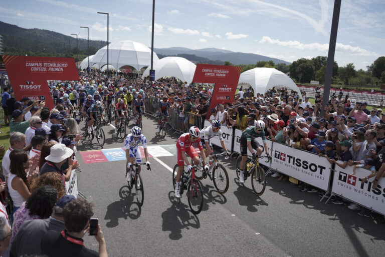 Tour d’Espagne : O’Connor peut-il résister à Roglic et Mas ?