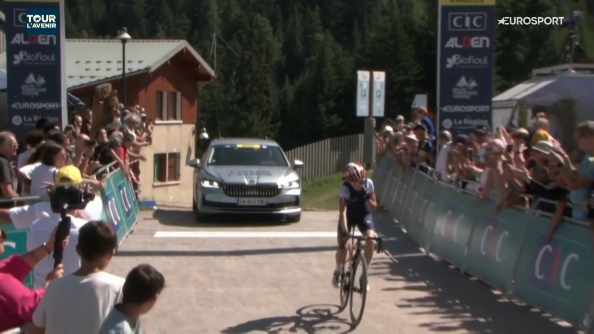 Marion Bunel gagne la 1ère étape du Tour de l'Avenir Femmes