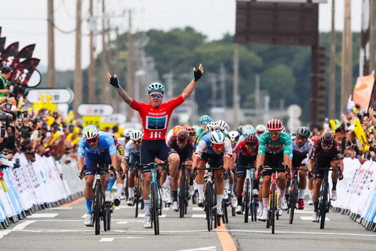 Ivan Smirnov a remporté la 3ème étape du Tour de Kyushu.