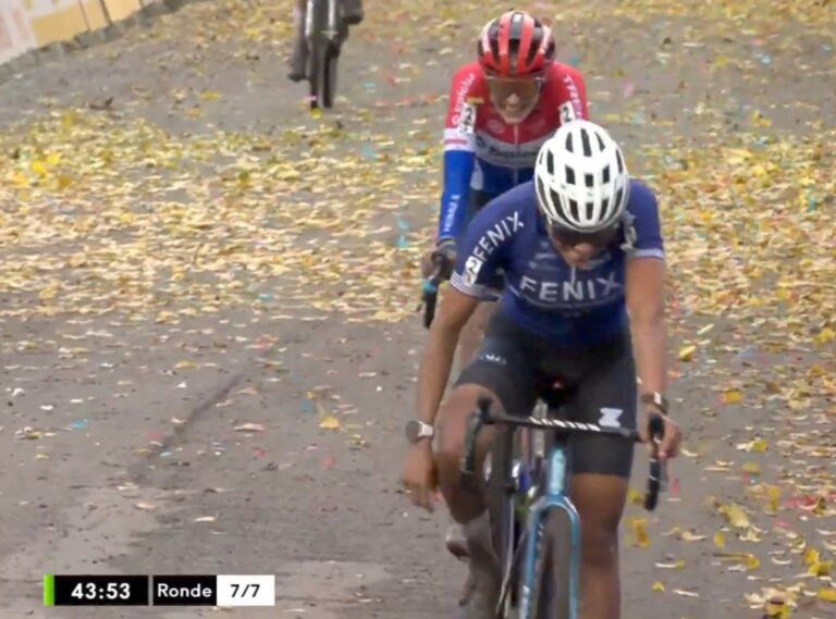 Ceylin Alvarado a remporté le Cyclo-Cross de Hamme/