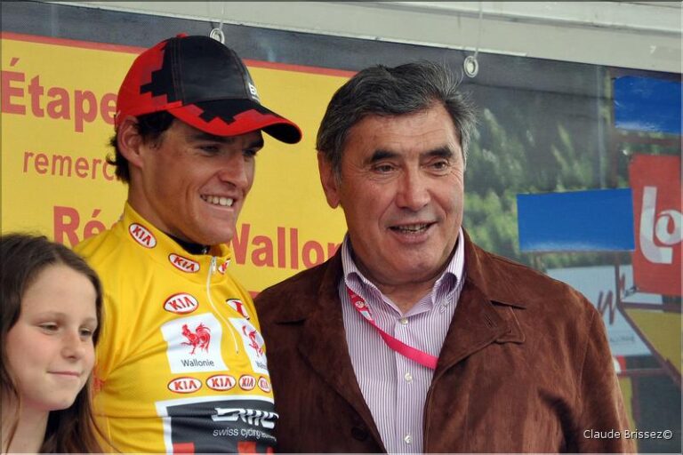 Eddy Merckx souffre d'une fracture de la hanche.