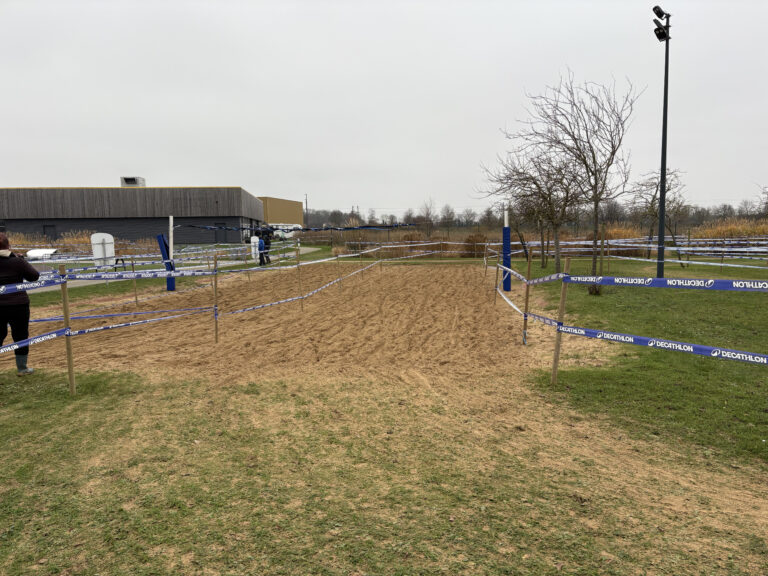 Gabin Dubosq a remporté le Cyclo-Cross de Mondeville.