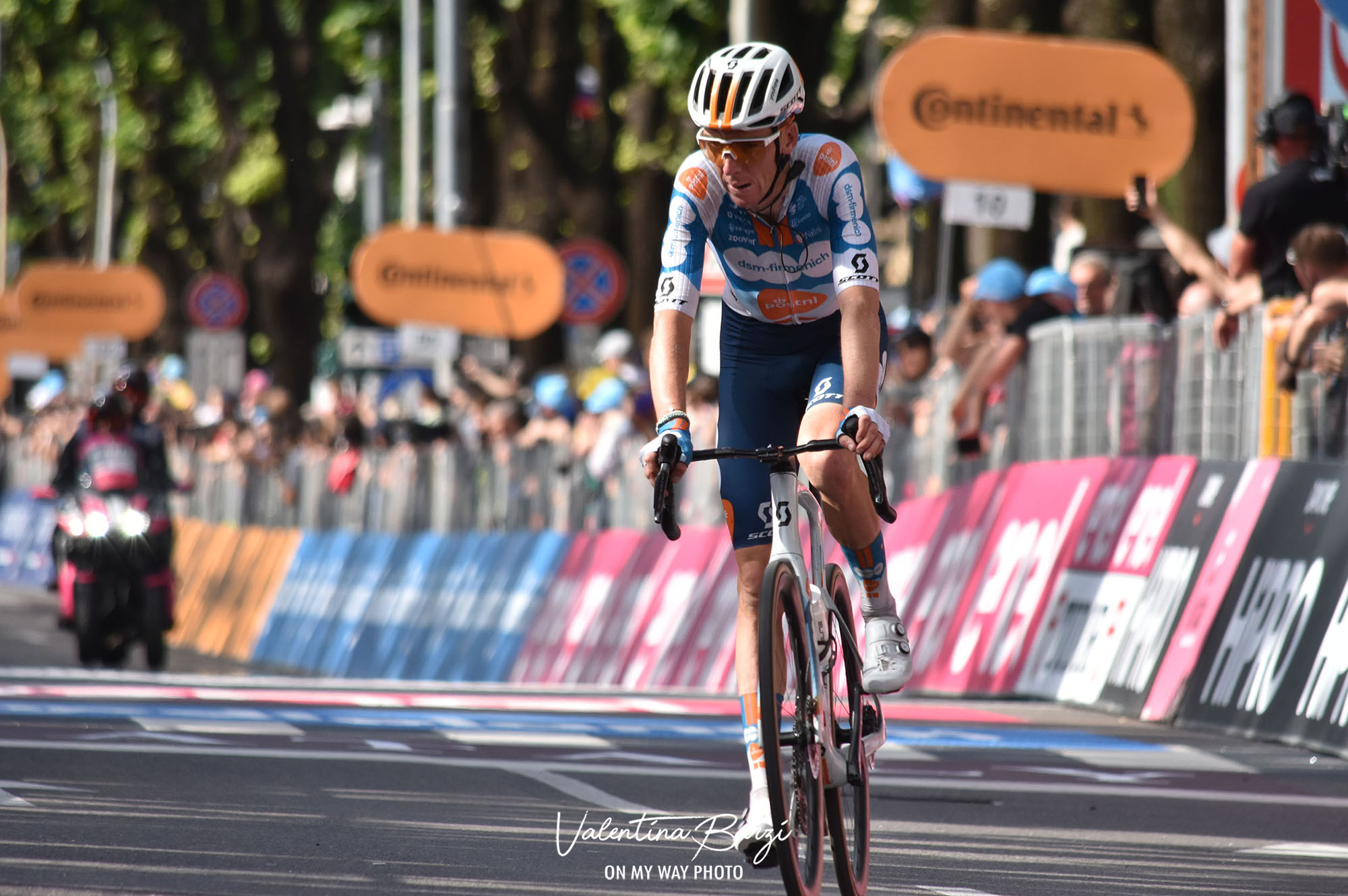 Romain Bardet va bien participer au Giro cette saison.