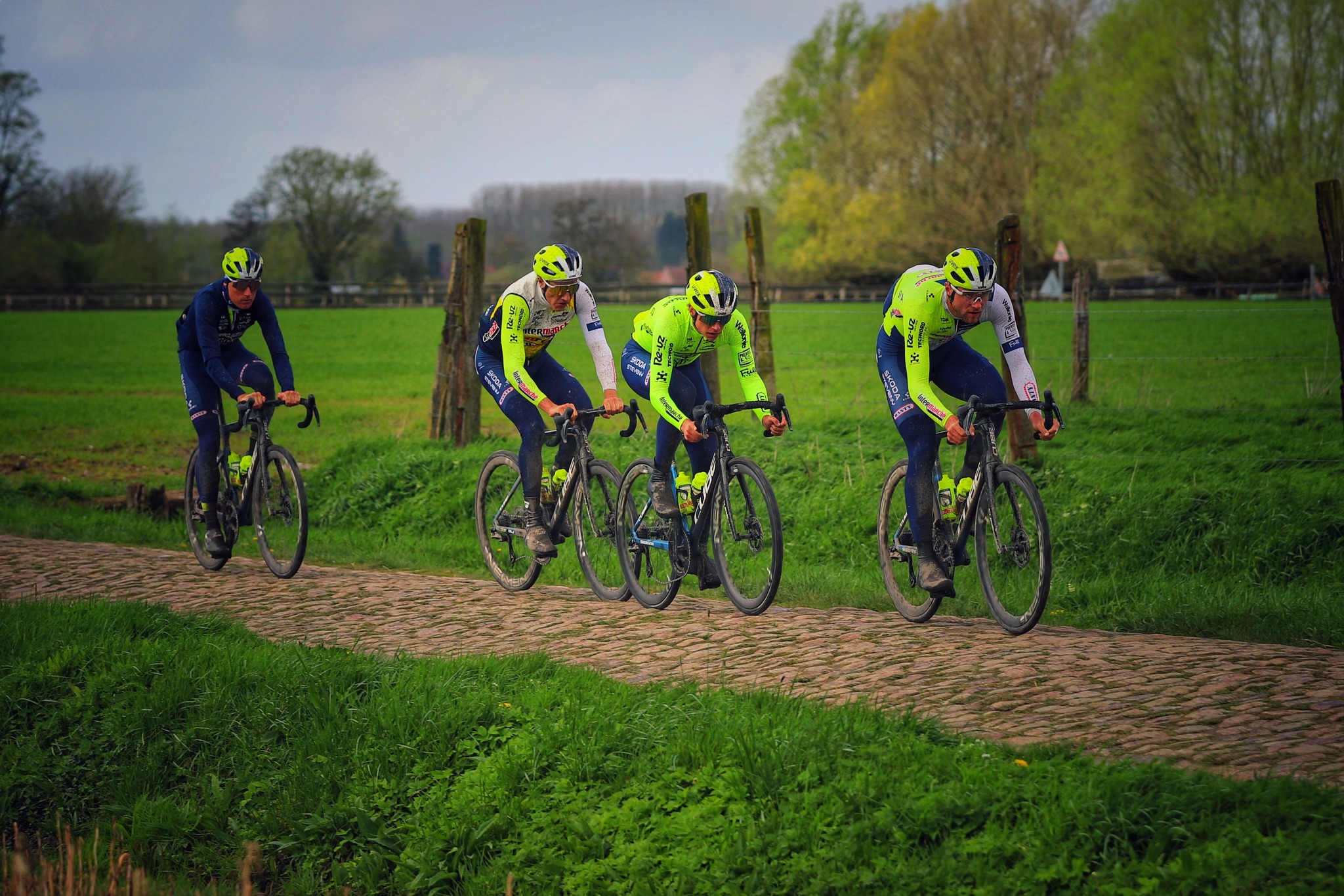 L'équipe Intermarché - Wanty a présenté ses nouveaux vélos en vue de la saison 2025.