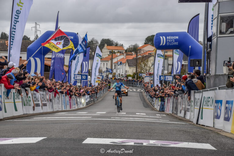 L'équipe Decathlon Ag2r La Mondiale a prolongé le contrat de Paul Lapeira