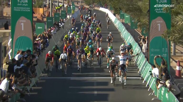 Tim Merlier a remporté la 1ère étape de l'AlUla Tour