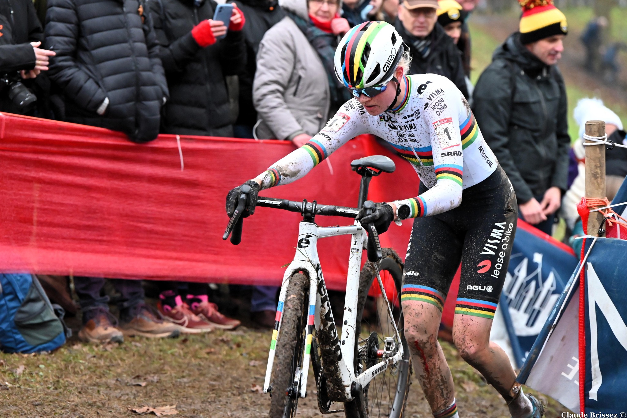 Fem Van Empel a remporté le Cyclo-Cross de Benidorm.