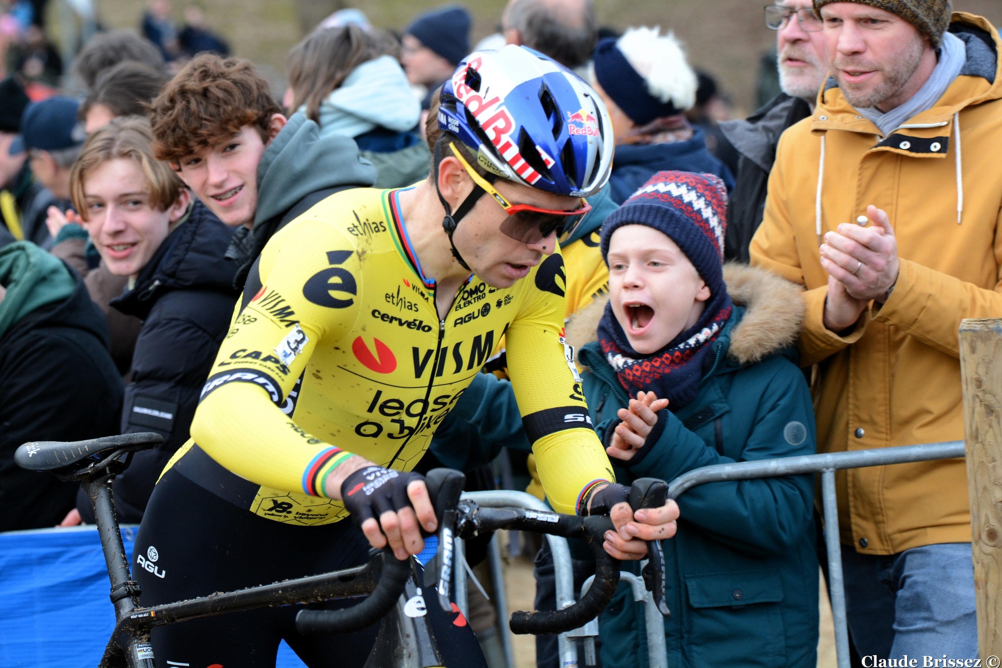 Wout Van Aert a remporté le Cyclo-Cross de Gullegem.