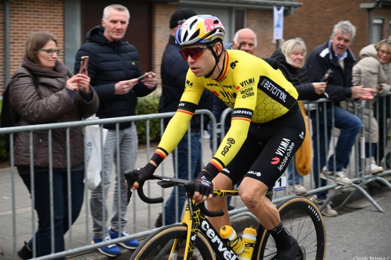 Wout Van Aert a jeté un pavé dans la marre en ce qui concerne la limitation des braquets.