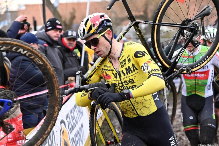 Galerie photos du Cyclo-Cross de Gullegem, remporté par Wout Van Aert.